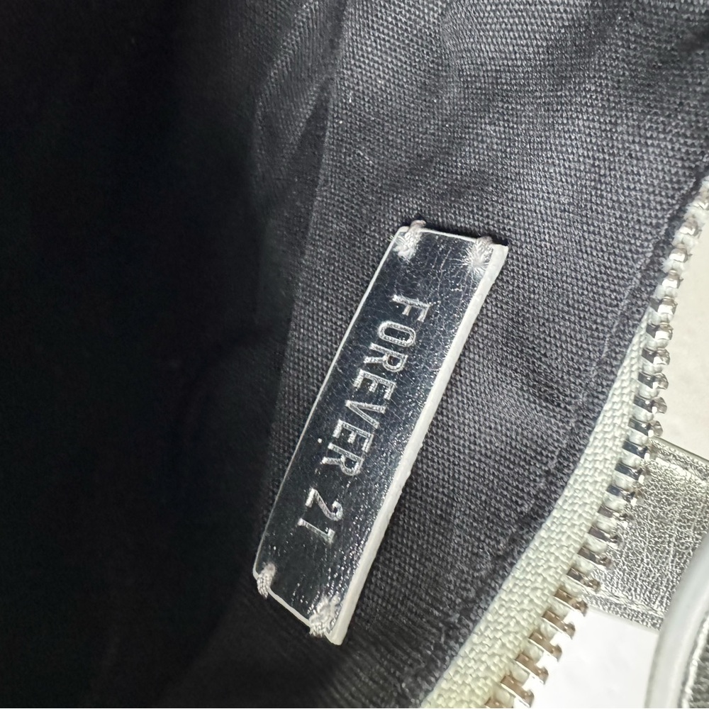 Forever 21 Shiny Silver metallic mini micro Shoulder Bag adjustable Y2K buckle - Picture 10 of 11